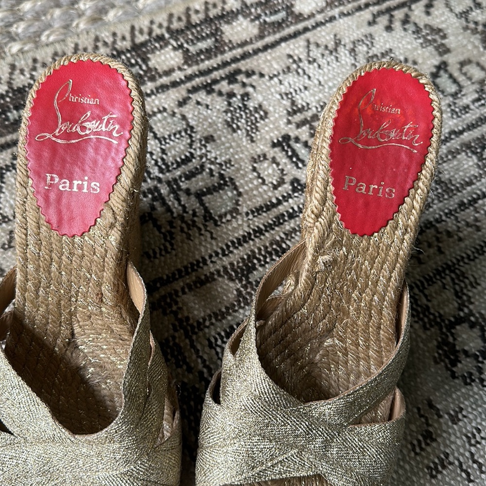 louboutin gold wedges